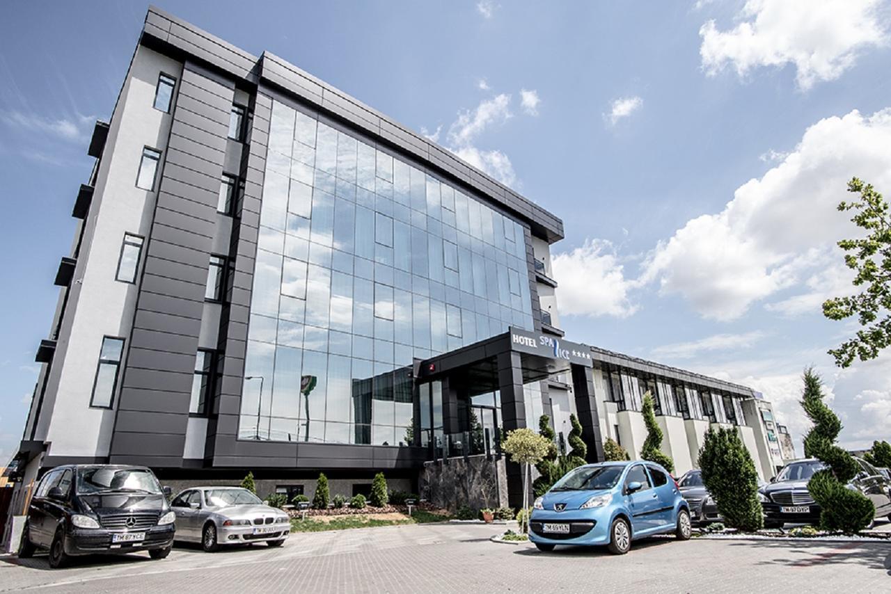 Hotel Spa Ice Resort Ghiroda Dış mekan fotoğraf