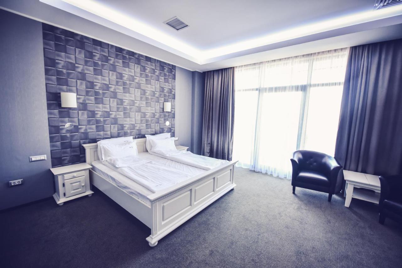 Hotel Spa Ice Resort Ghiroda Dış mekan fotoğraf