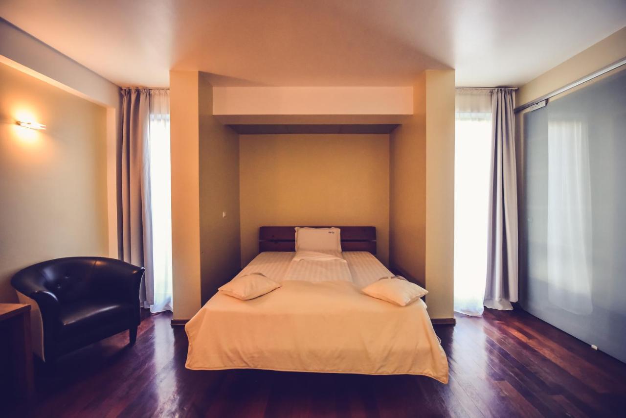 Hotel Spa Ice Resort Ghiroda Dış mekan fotoğraf
